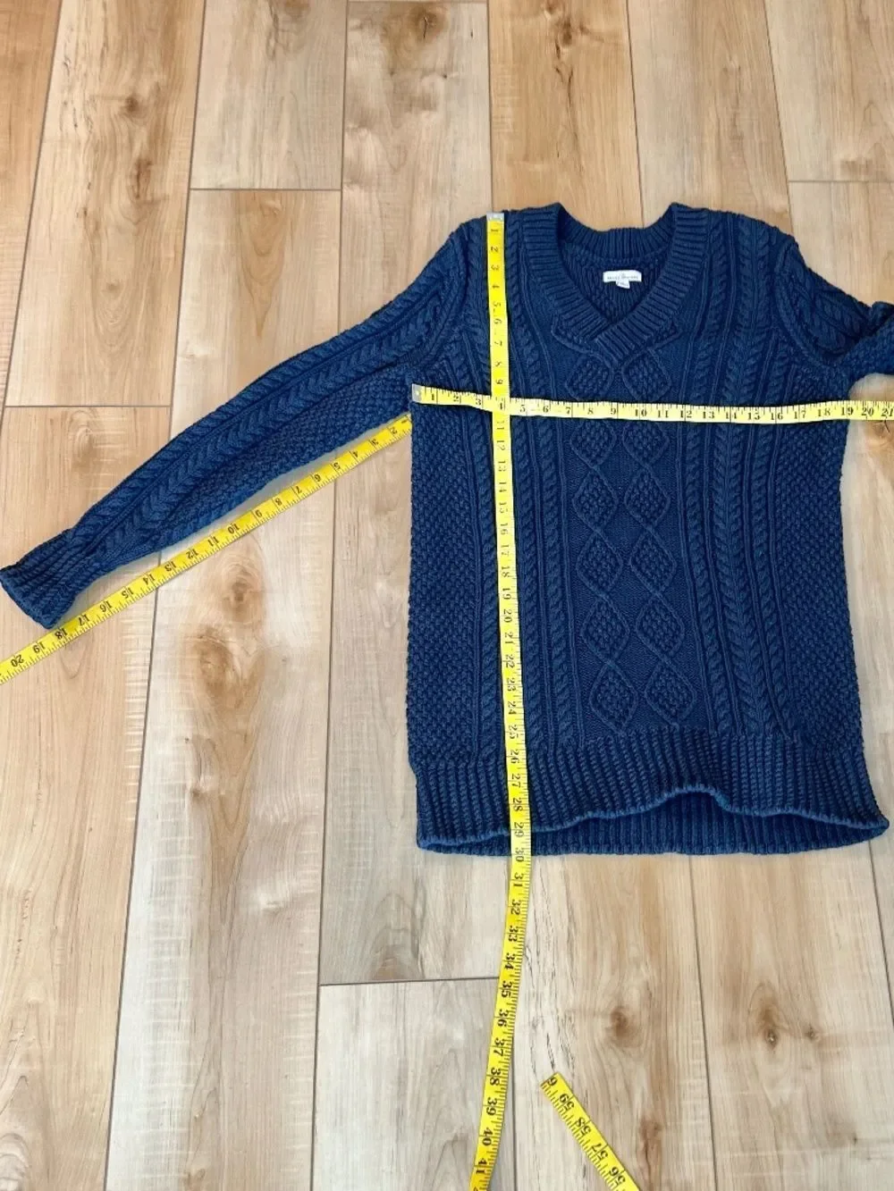 L.L. Bean Signature Women's Cableknit, Fisherman Sweater Navy Blue Med